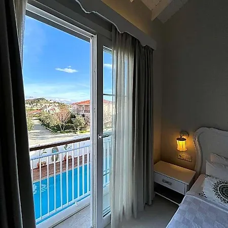 Alalucca Hotel *
