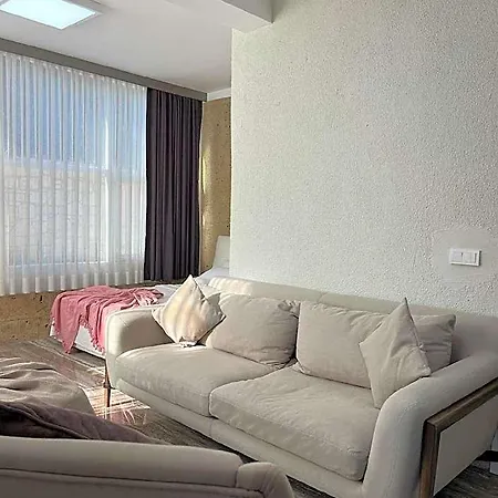 Alalucca Hotel *