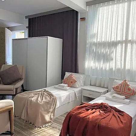 Alalucca * Çeşme